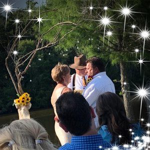 Meet your Posher, Debra